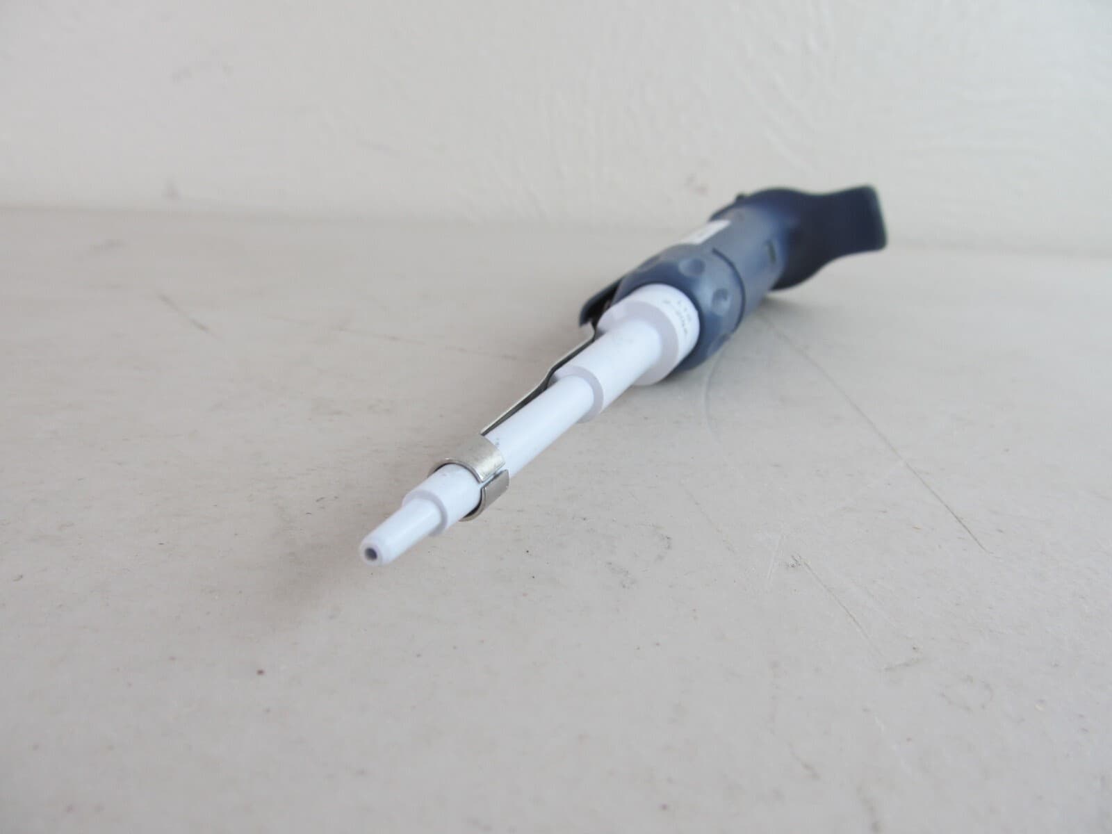 Rainin Pipet-Lite LTS 2-20µL L20 Single Channel Manual Pipette 4