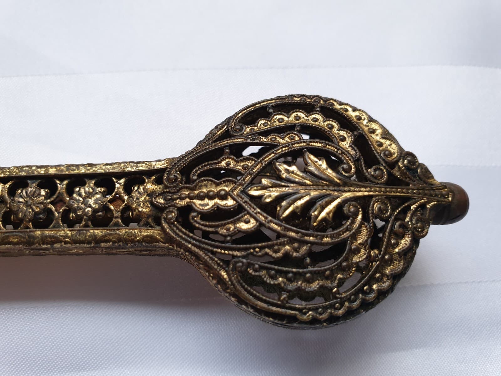 VINTAGE 1940's REGENT OF LONDON PETIT POINT VANITY SET IN ORIGINAL CASE 6