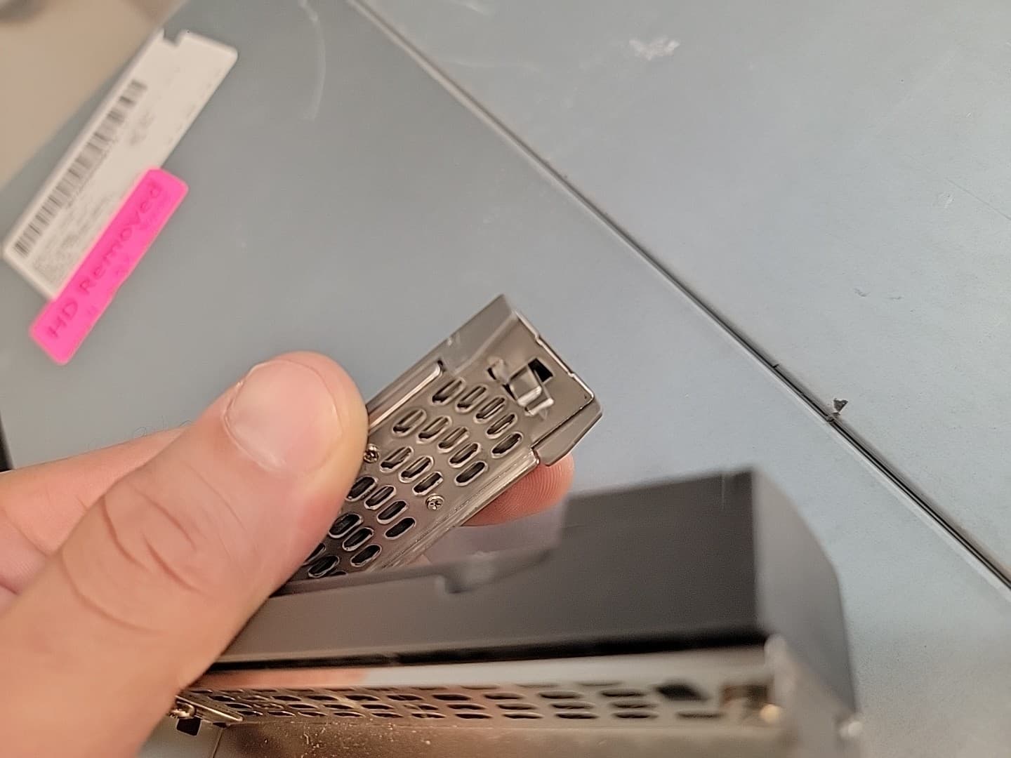 NETGEAR ReadyNAS 1100 Advanced Network Storage 4-Bay Server  NO DRIVES 3