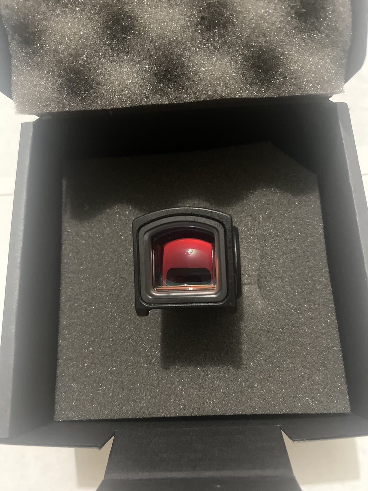 Aimpoint Acro P-2 Dot Sight - Black (200691) 2