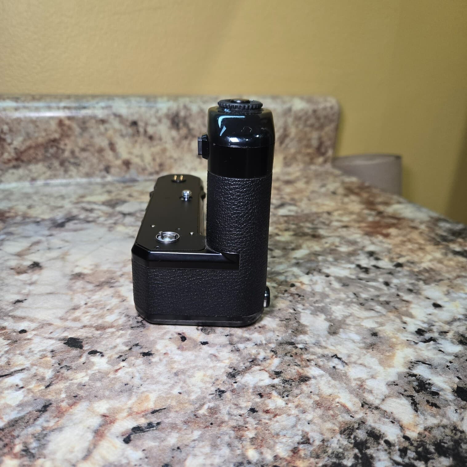 Nikon MD-12 MD 12 NOT WORKING PARTS REPAIR for FM2 FE2 FA FE FM FM3A 4