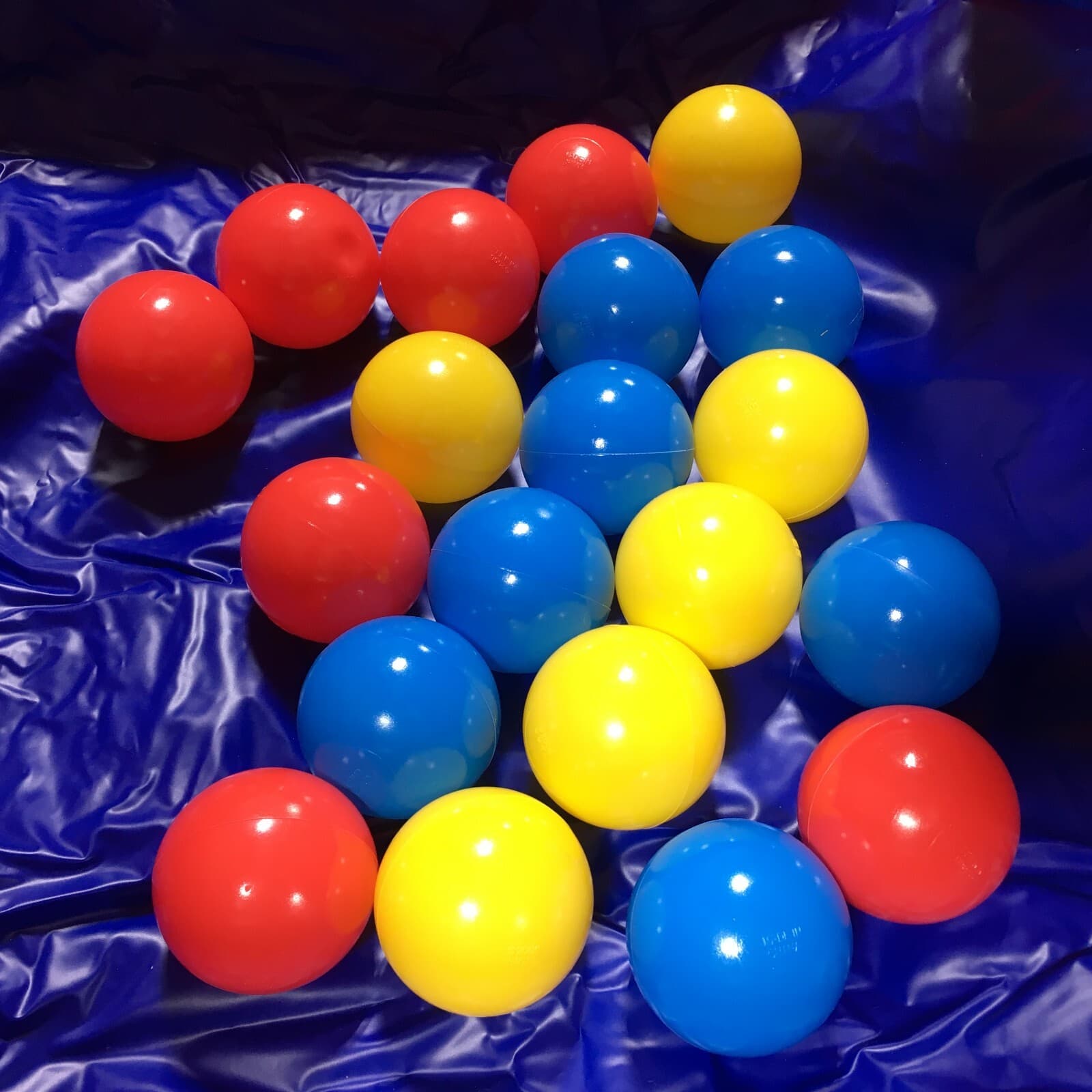 Toy Story 4 Inflatable Playland Ball Pit w/ 20 Balls  Jakks Pacific 4