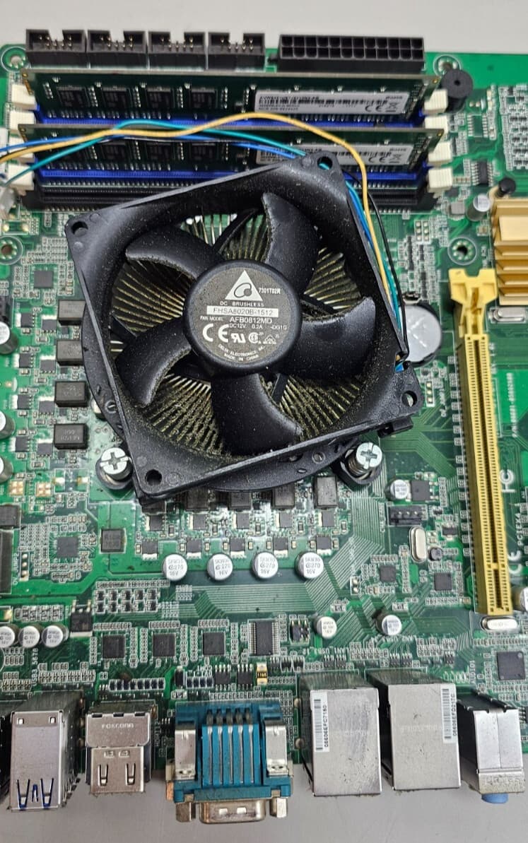 Genuine OEM NCR 1612 S500-SF Motherboard w/ RAM, CPU, IO Shield, Heatsink Tested 2