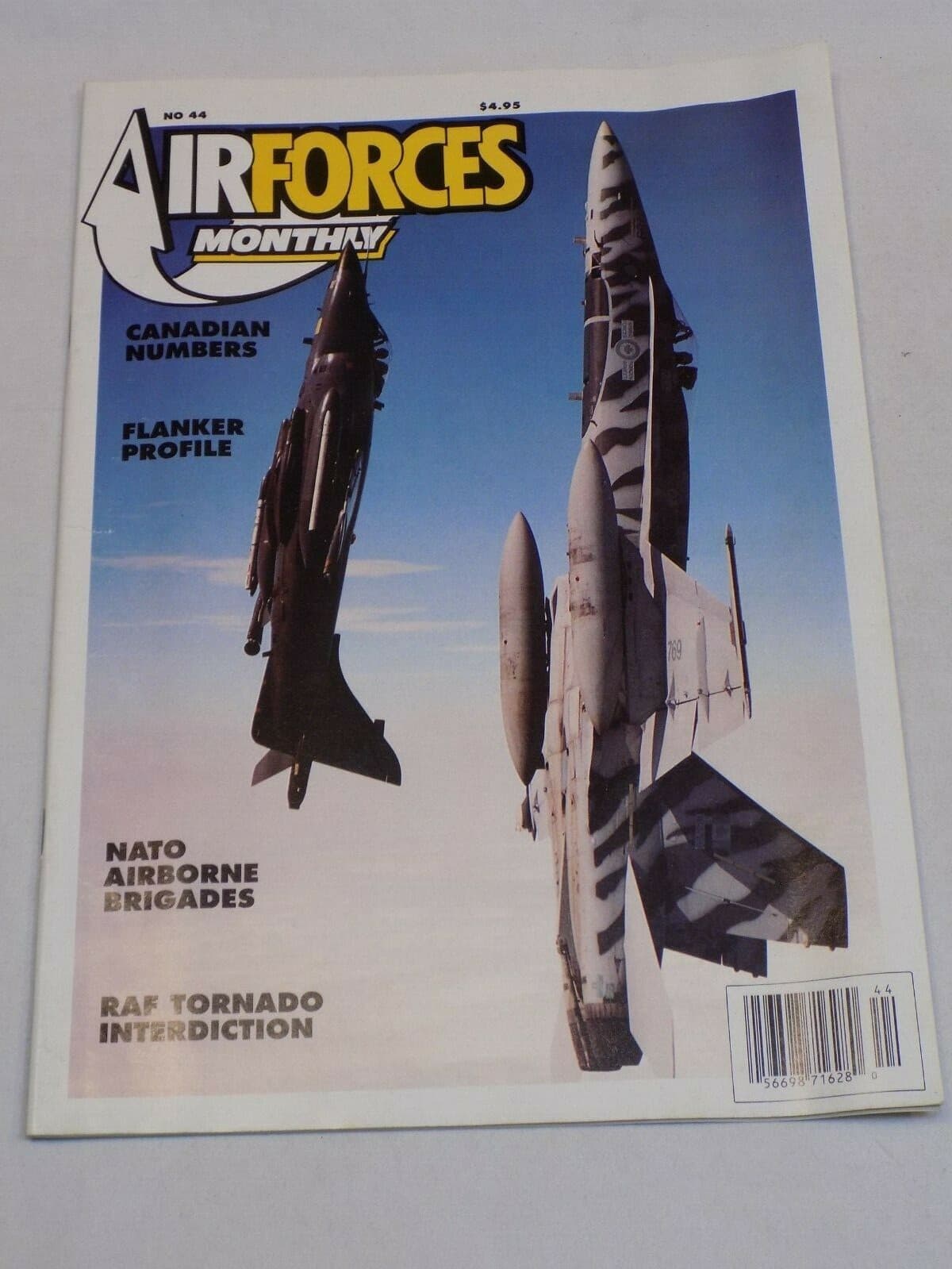 Airforces Monthly Magazine Nov 1991 CF-18A Harrier Airborne Brigades RAF Tornado
