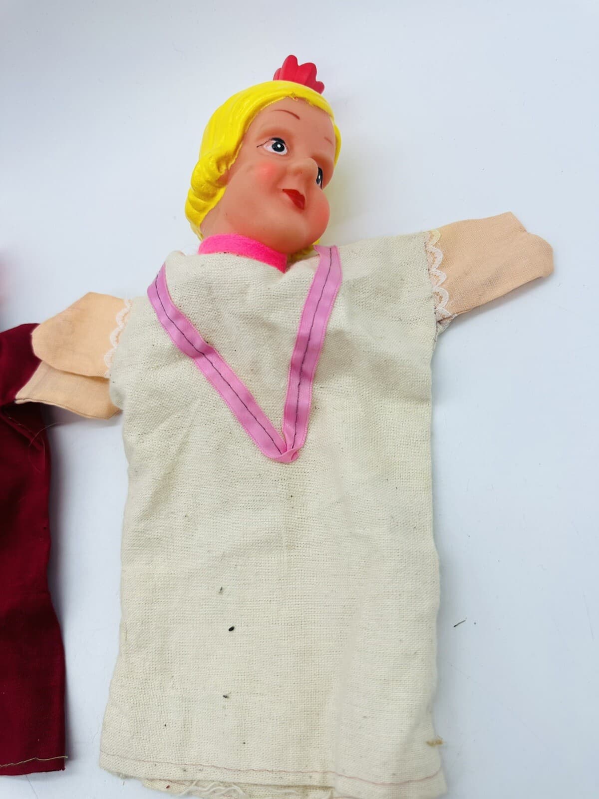 Vintage Mr Mister Rogers Neighborhood Toy Hand Glove Puppets Queen 1970s 3