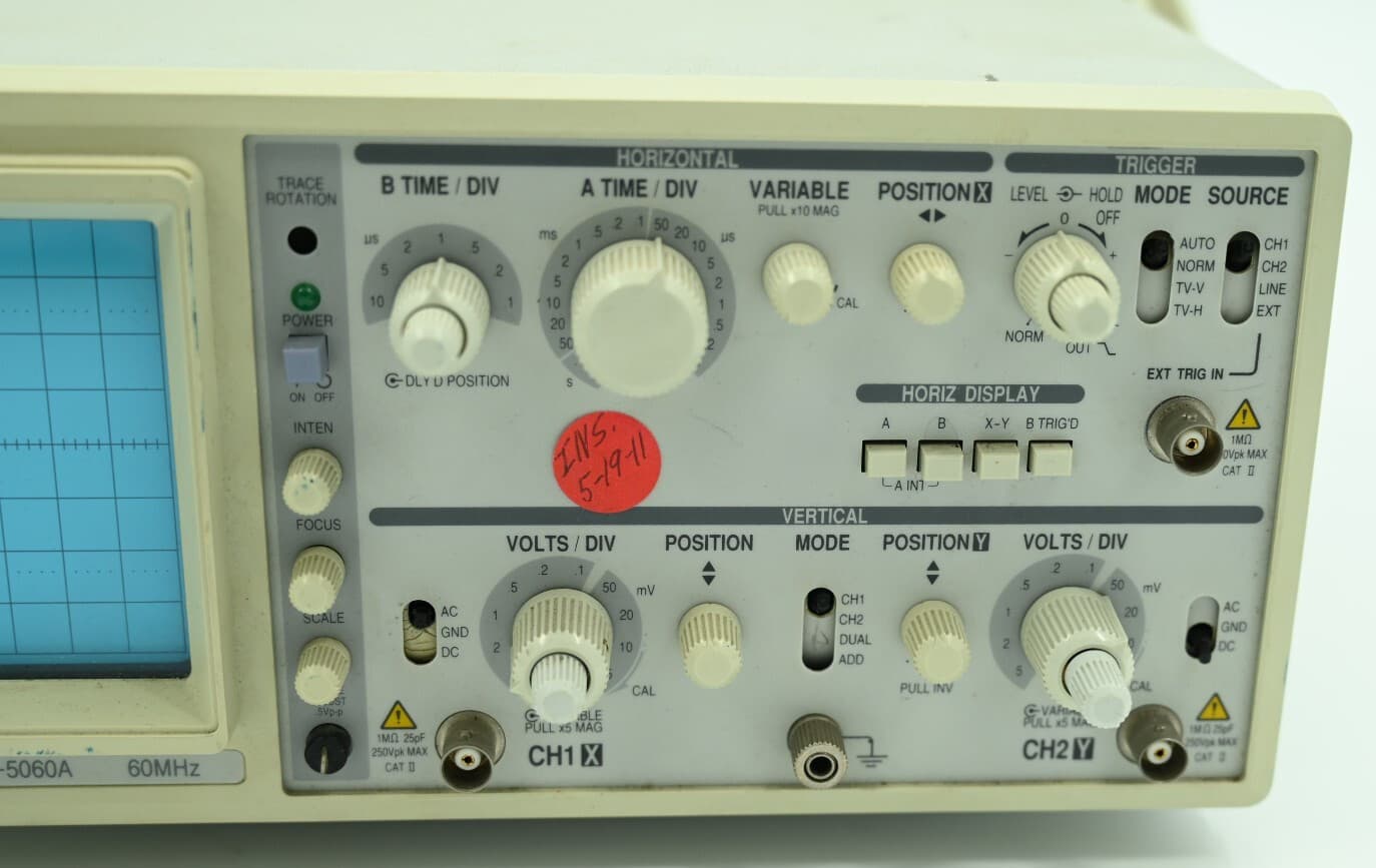LG OS-5060A 60 MHz Dual Trace / 2 Channel 2ch Oscilloscope 3