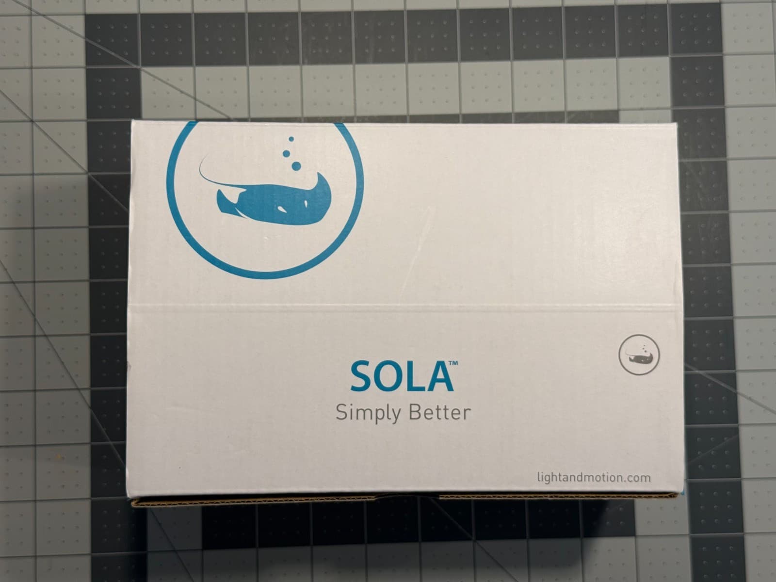 Light and Motion Sola Dive 2500