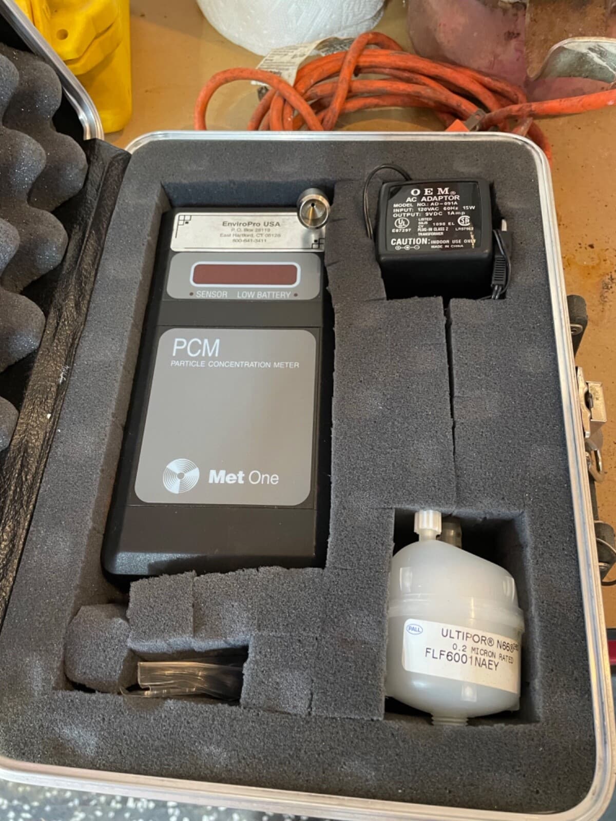 Particle concentratiom meter.  Met One