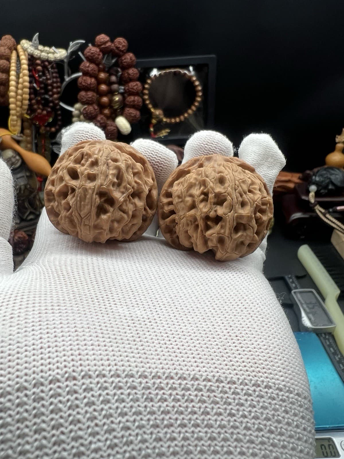 Pair of  Match Chinese Health Walnut 43×43×37mm 精配文玩核桃~全品大苹果园🍎