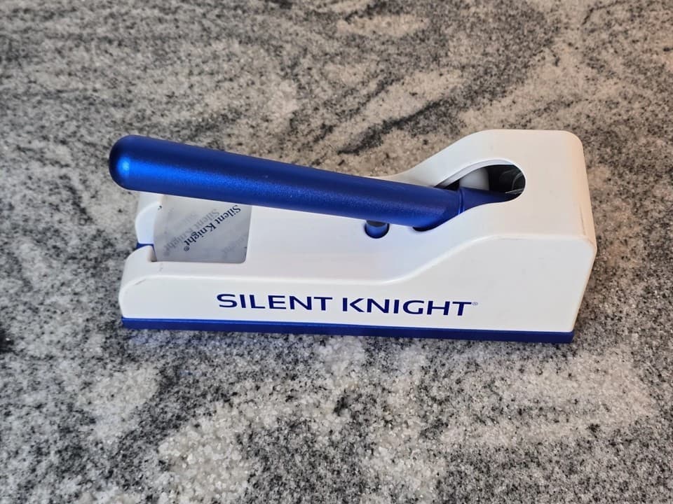 Silent Knight Pill Crusher Tablet Pulverizer w/ Pouches Medical Nursing Care Too