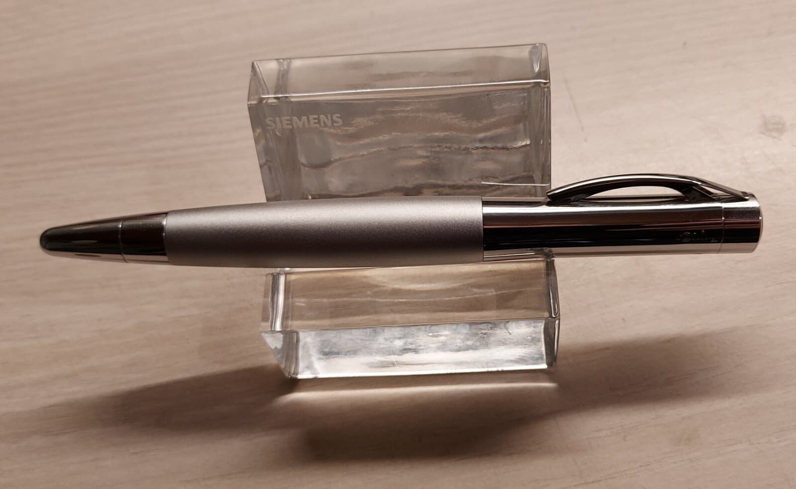 ✒ RARE Rotring Initial Rollerball Pen with retractable Data Tip Excellent 6