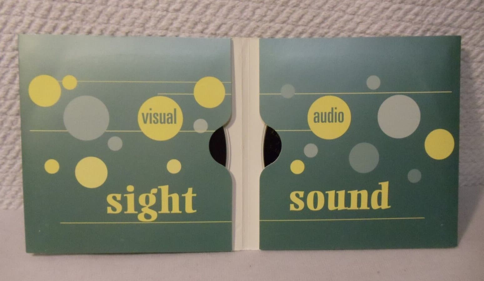 Ford Thunderbird Media Press Kit visual Sight CD Rom & audio Sound CD  2