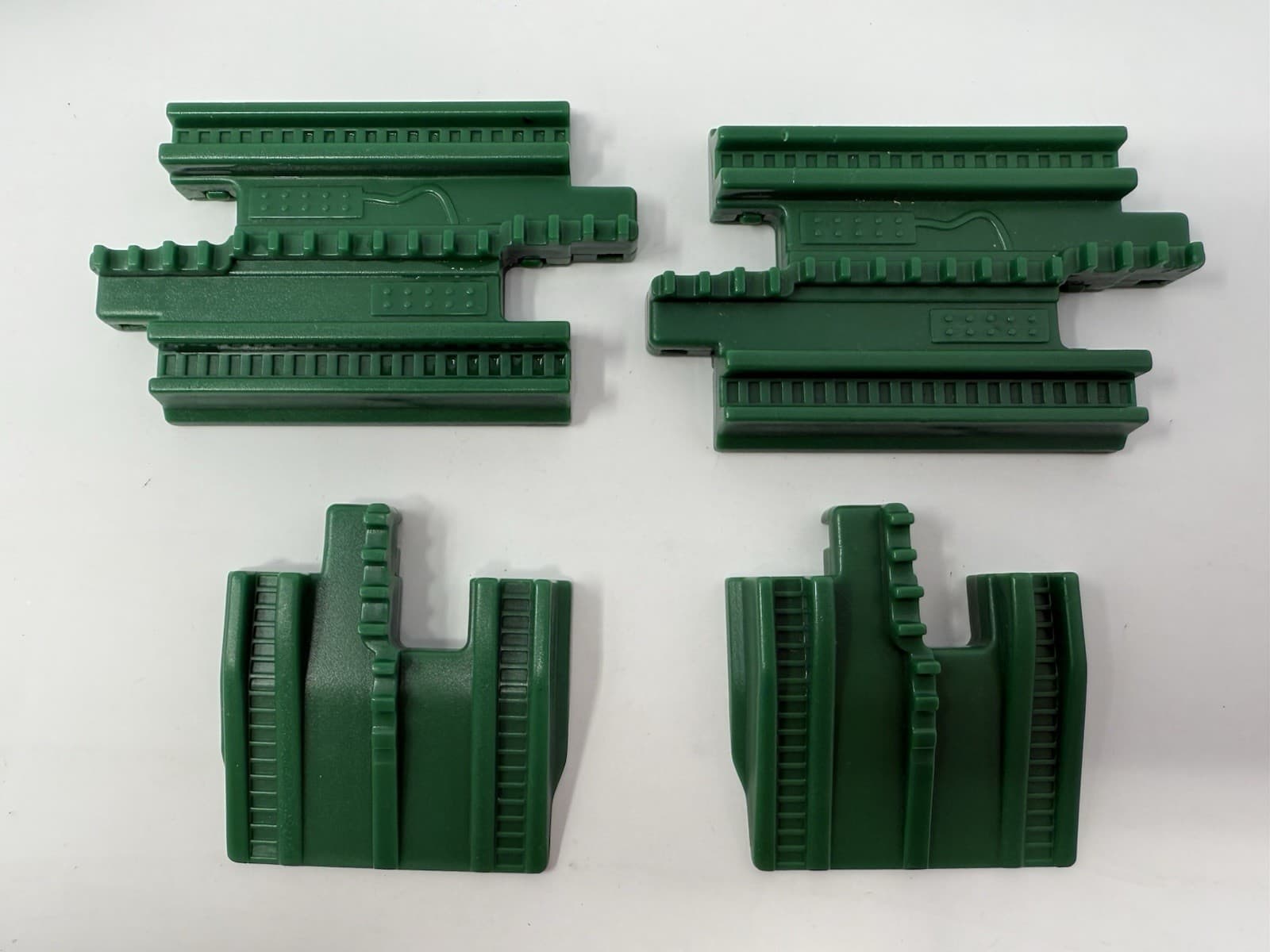 Fisher Price GeoTrax Strongest Team Ox Diesel Train With Tracks 2006 (Video) 2