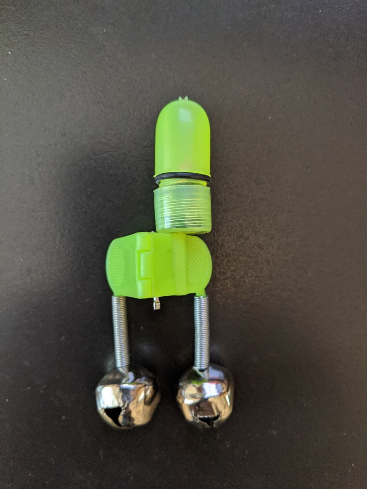 6 - FISHING ROD BELLS WITH LIGHTS, ALARMS 2