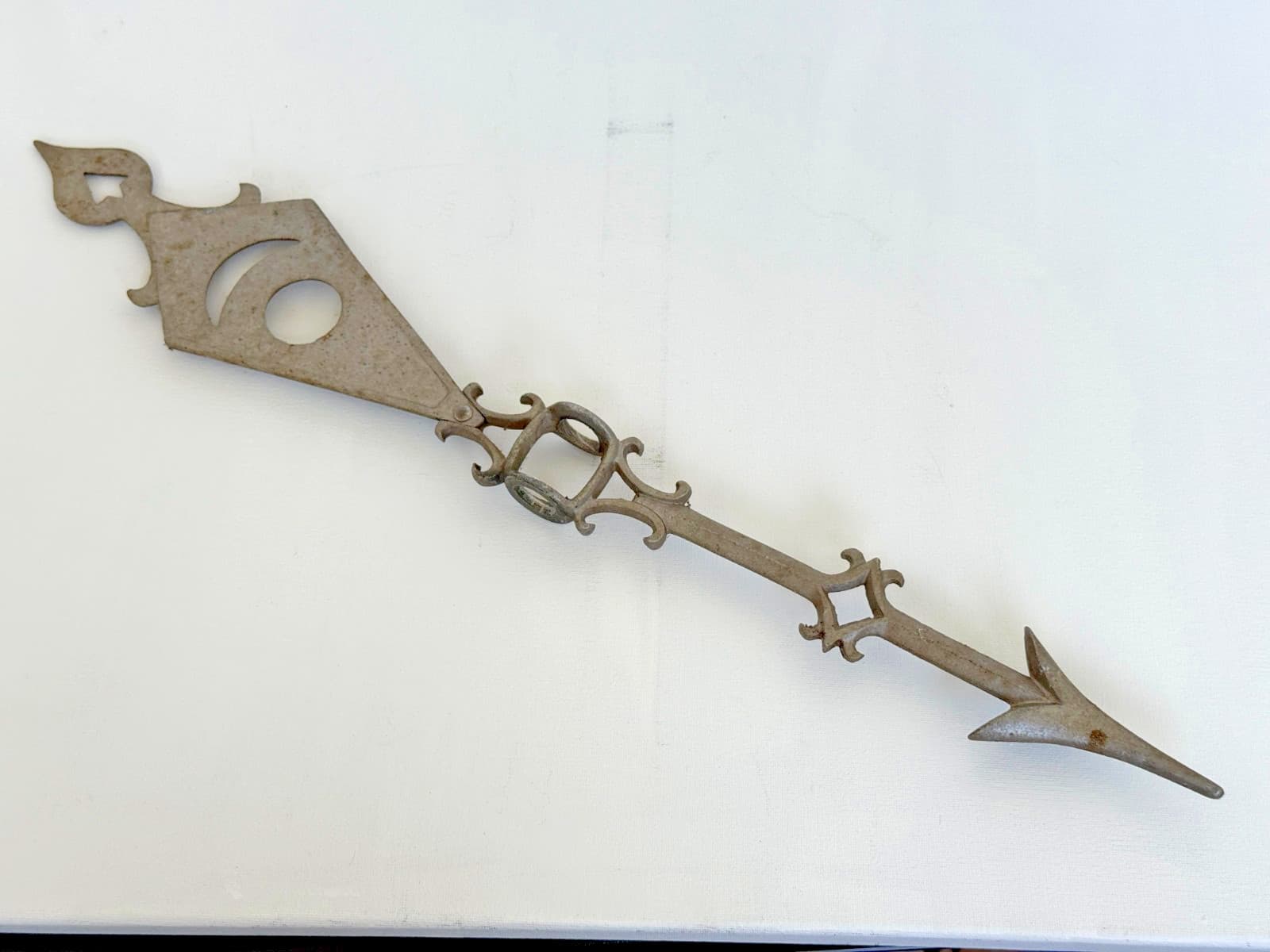 RARE VINTAGE SUN & MOON LIGHTNING ROD WEATHERVANE ARROW CAST ALUMINUM 2