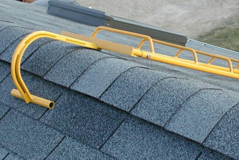 ACRO Chicken Ladder Set - (4) 6' Ladders & (1) 10" Hook - Roofing Equipment  2