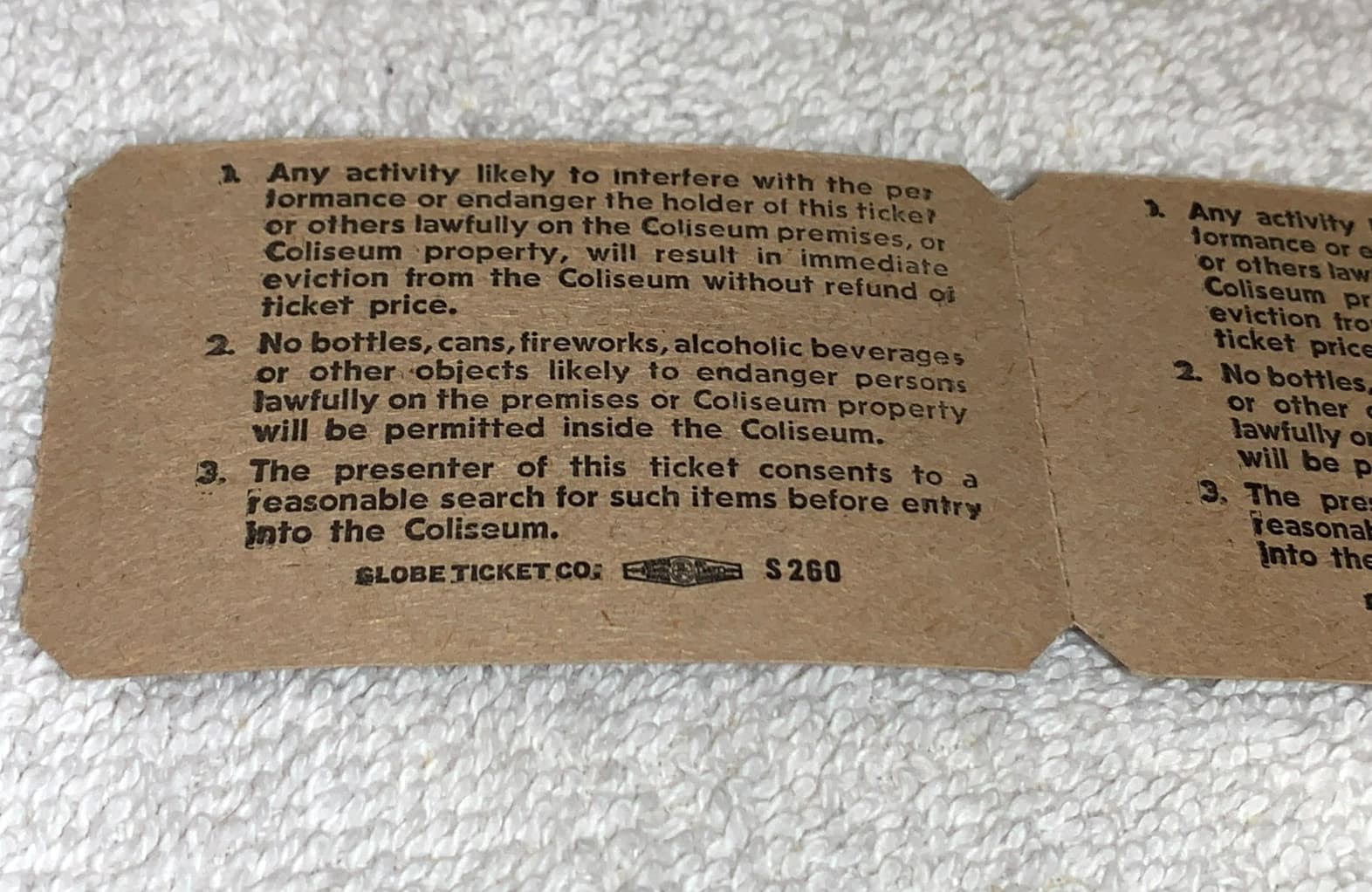 AVERAGE WHITE BAND 2 UNUSED 1977 CONCERT TICKETS Alan Gorrie OREGON AWB 5