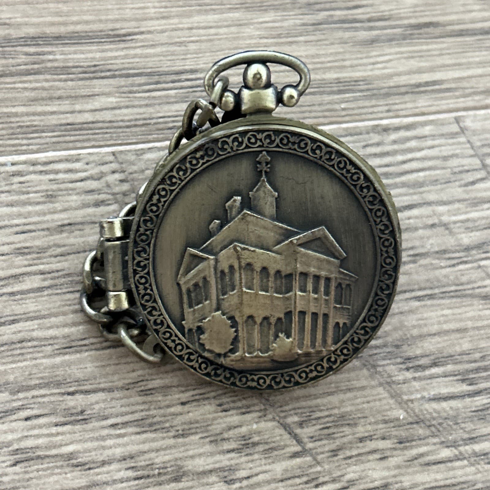 Disney Haunted Mansion pin hinged pocket watch o-pin house Disneyland 2
