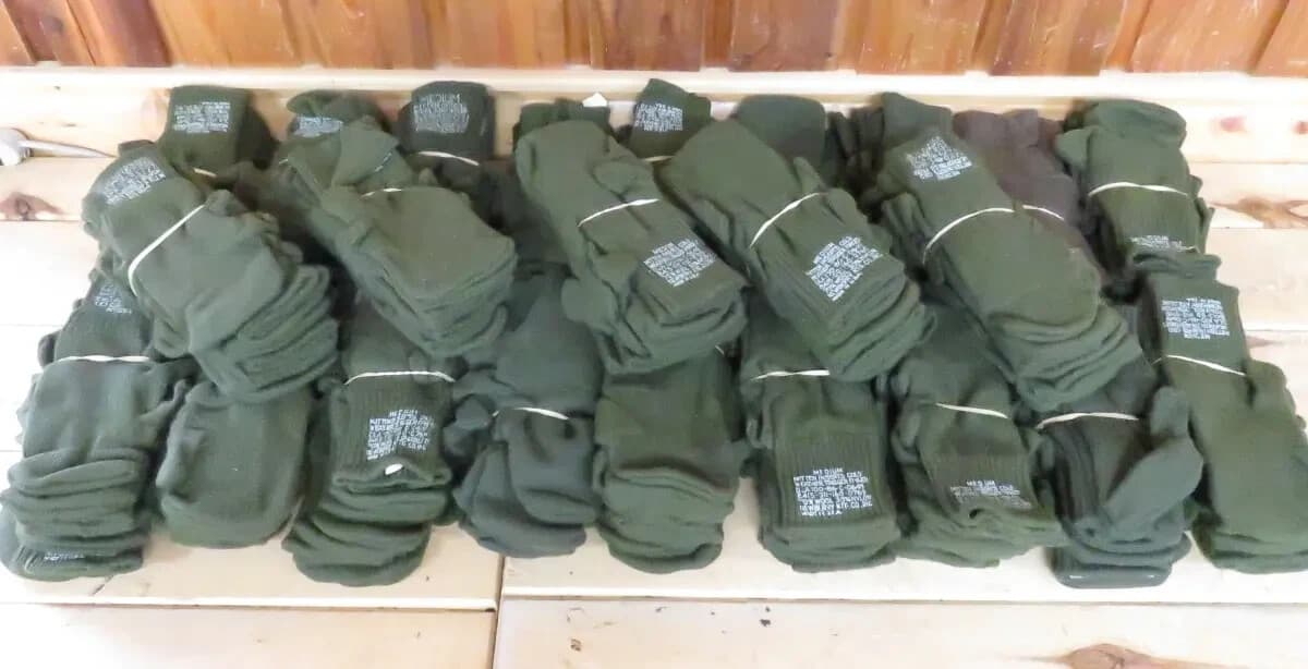 1 Pair Wool Military Trigger Finger Mitten LINERS AMBIDEXTROUS Unissued MEDIUM 3