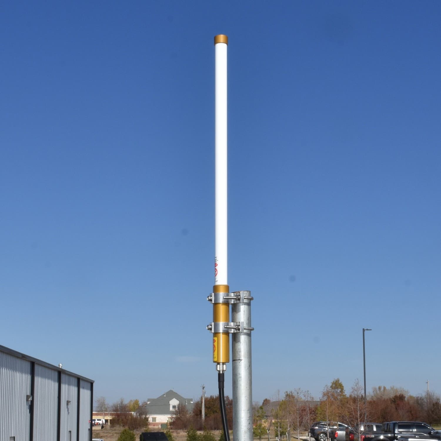 BROWNING® 450MHz–470MHz Pretuned Land Mobile Fiberglass Omni Base Antenna 5