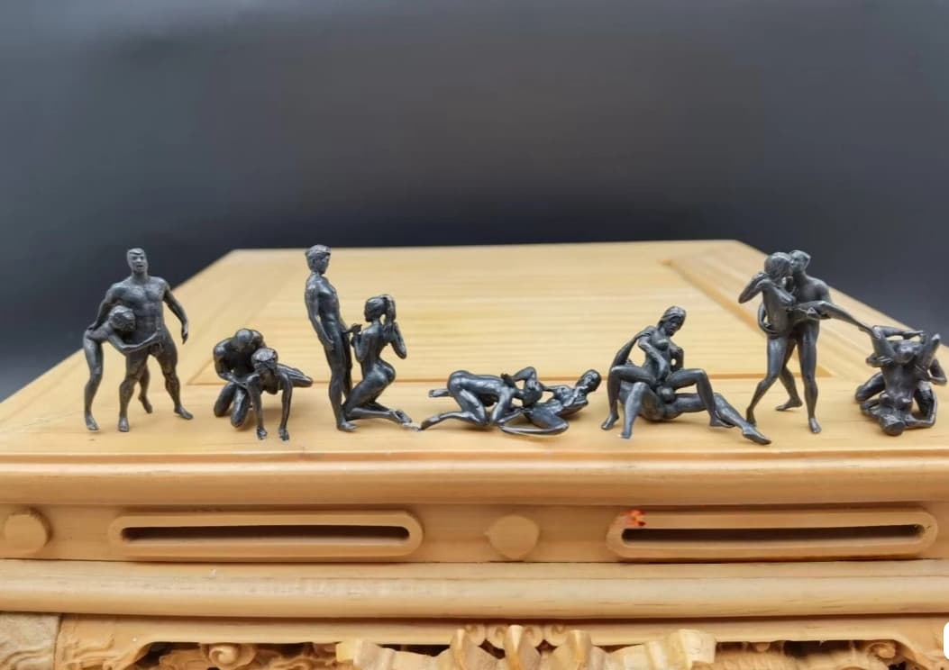 7PCS Black Solid Bronze Mini Statue Penis Love Man Woman Amulet Art Collection 3