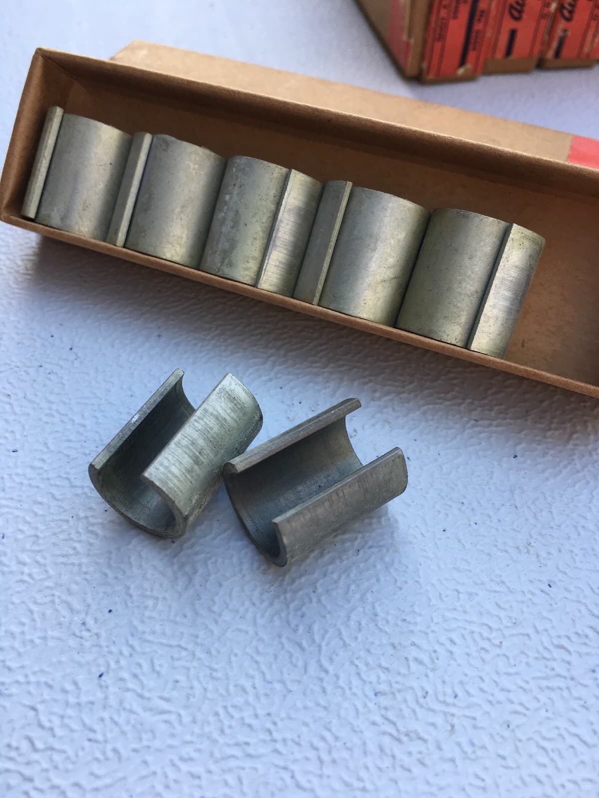 ATLAS No. 2601 One Dozen REDUCER BUSHINGS O.D. 5/8", I.D. 1/2" x  13/16" Long 2