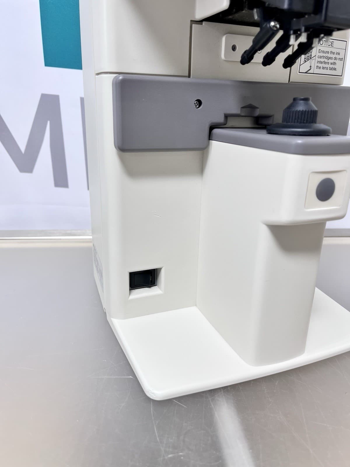 Topcon CL-100 Auto Lensmeter with Built-in Printer 4