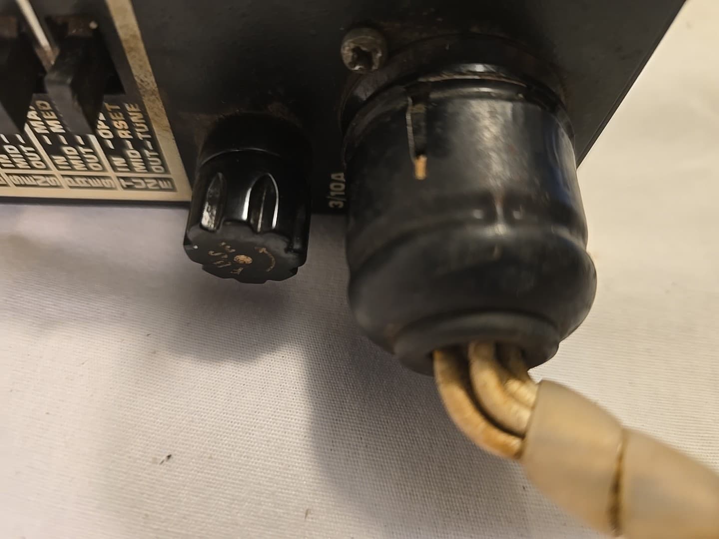 Sarasota Engineering Co. 215B Magnetic Vehicle Detector – Powers On – Untested – 6