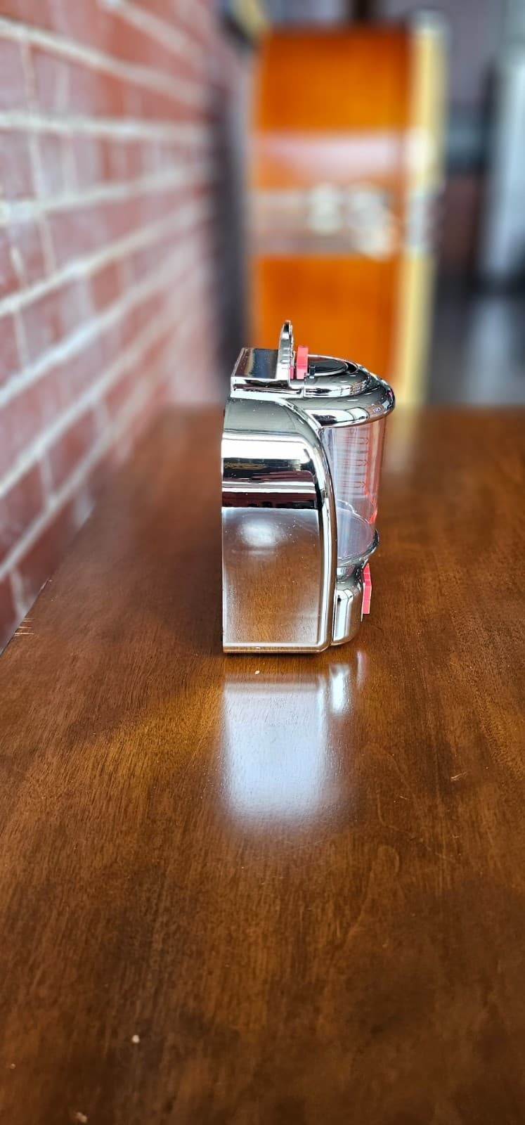 Open Box Crosley Diner Radio Jukebox Tabletop Radio 3