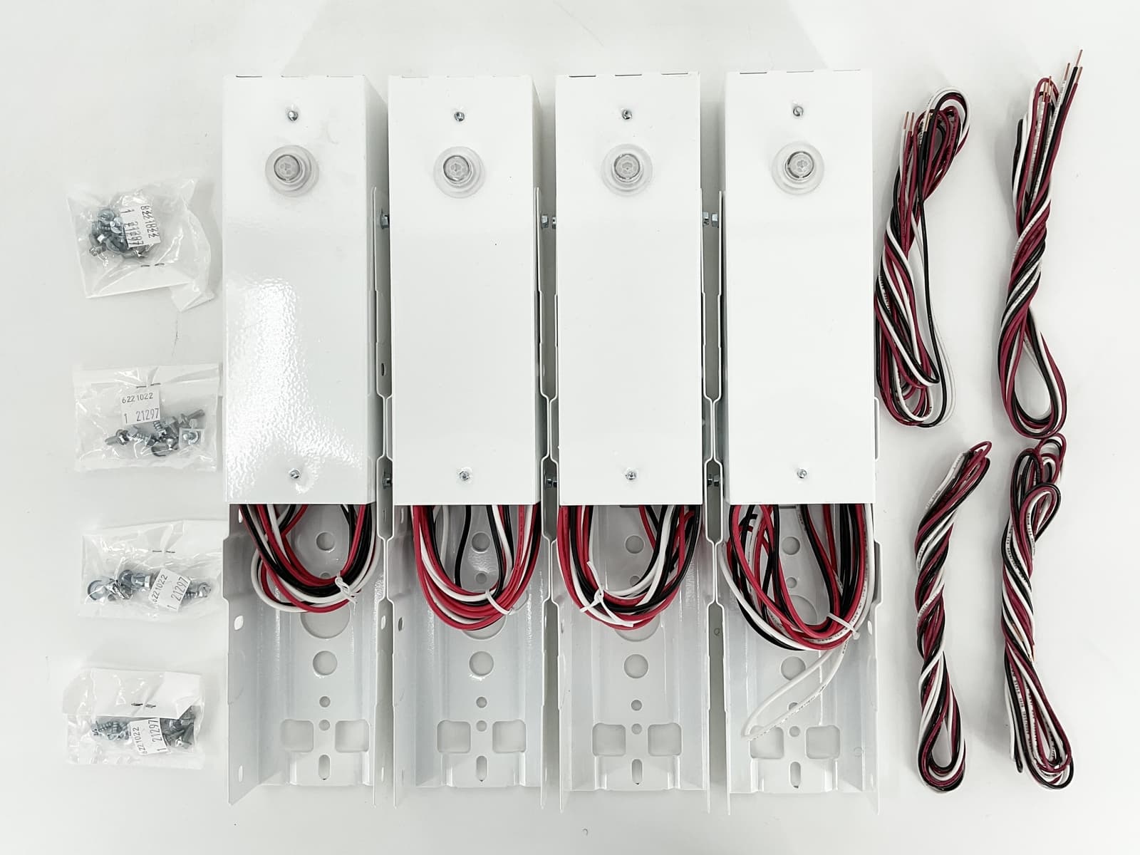 (Lot Of 4) Cooper/Metalux SNLED Base Low Bay End Of Row Motion Sensor LB-ERMS360