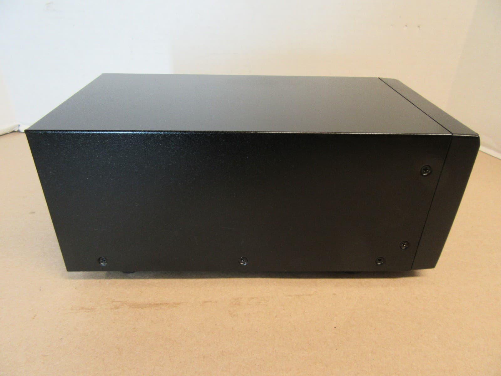 Icom SP-23 DESKTOP SPEAKER Dual Channel with Built-In Audio Filters 4