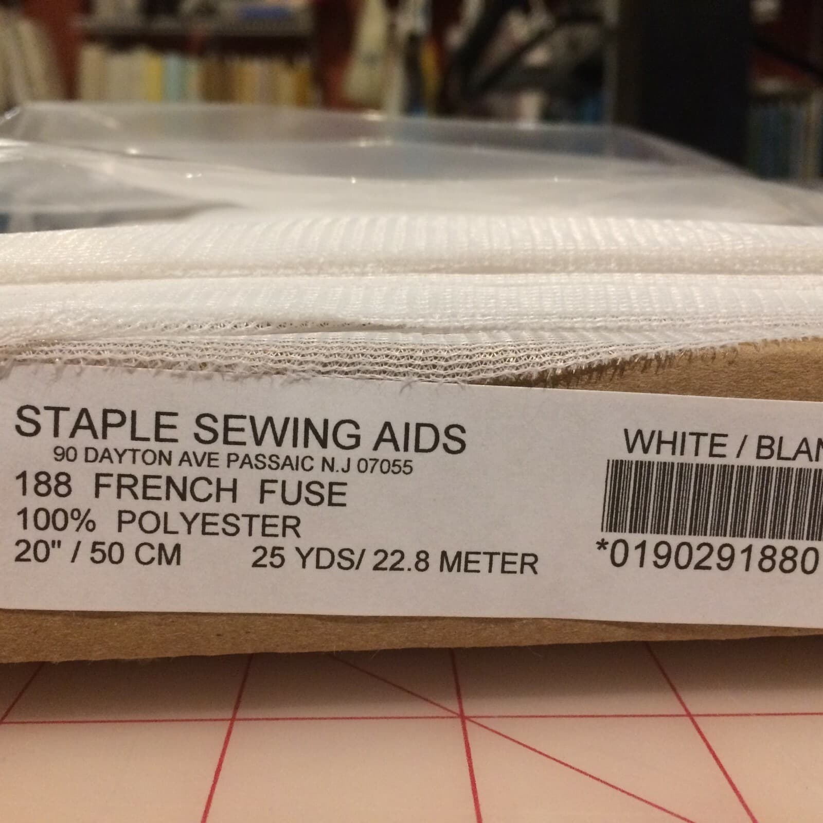 French Fuse Light Fusible Tricot Interfacing White 20" x 3 Yards  3