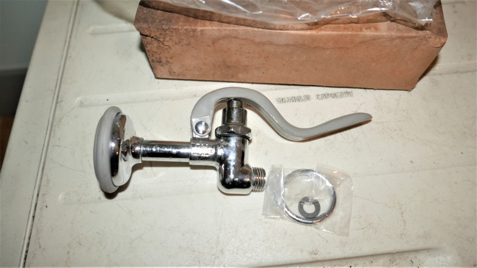 New T&S Chrome Plated B-107 Pre-Rinse Spray Valve