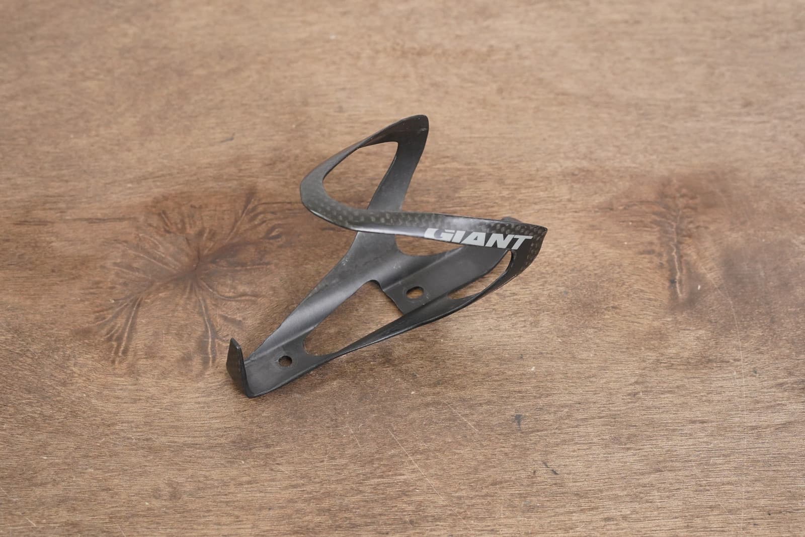 (1) Giant Carbon Water Bottle Cage 24g 2