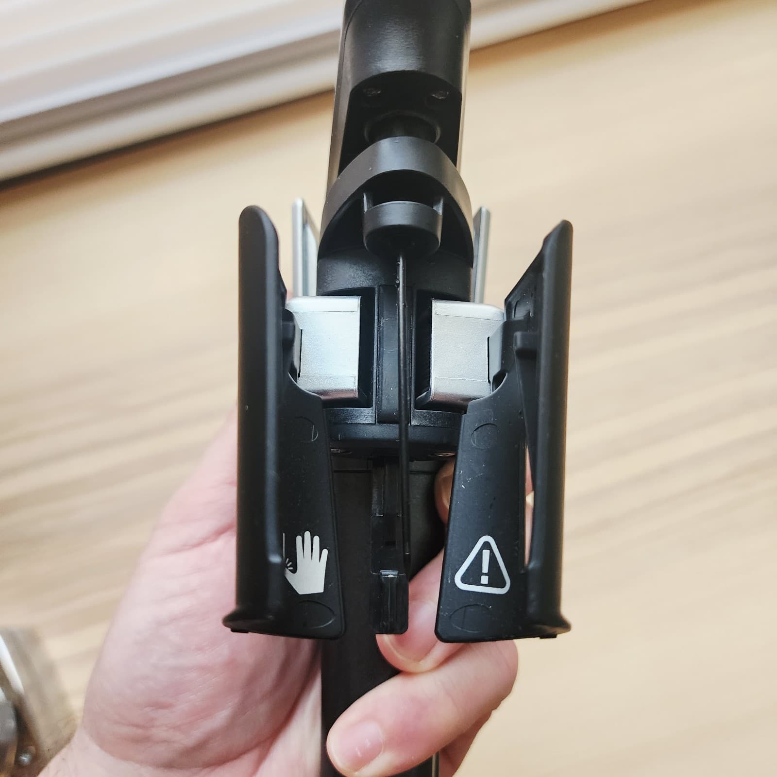 Coravin Model Two 2 Wine Preservation System, Needle - 100010 - Read Description 4