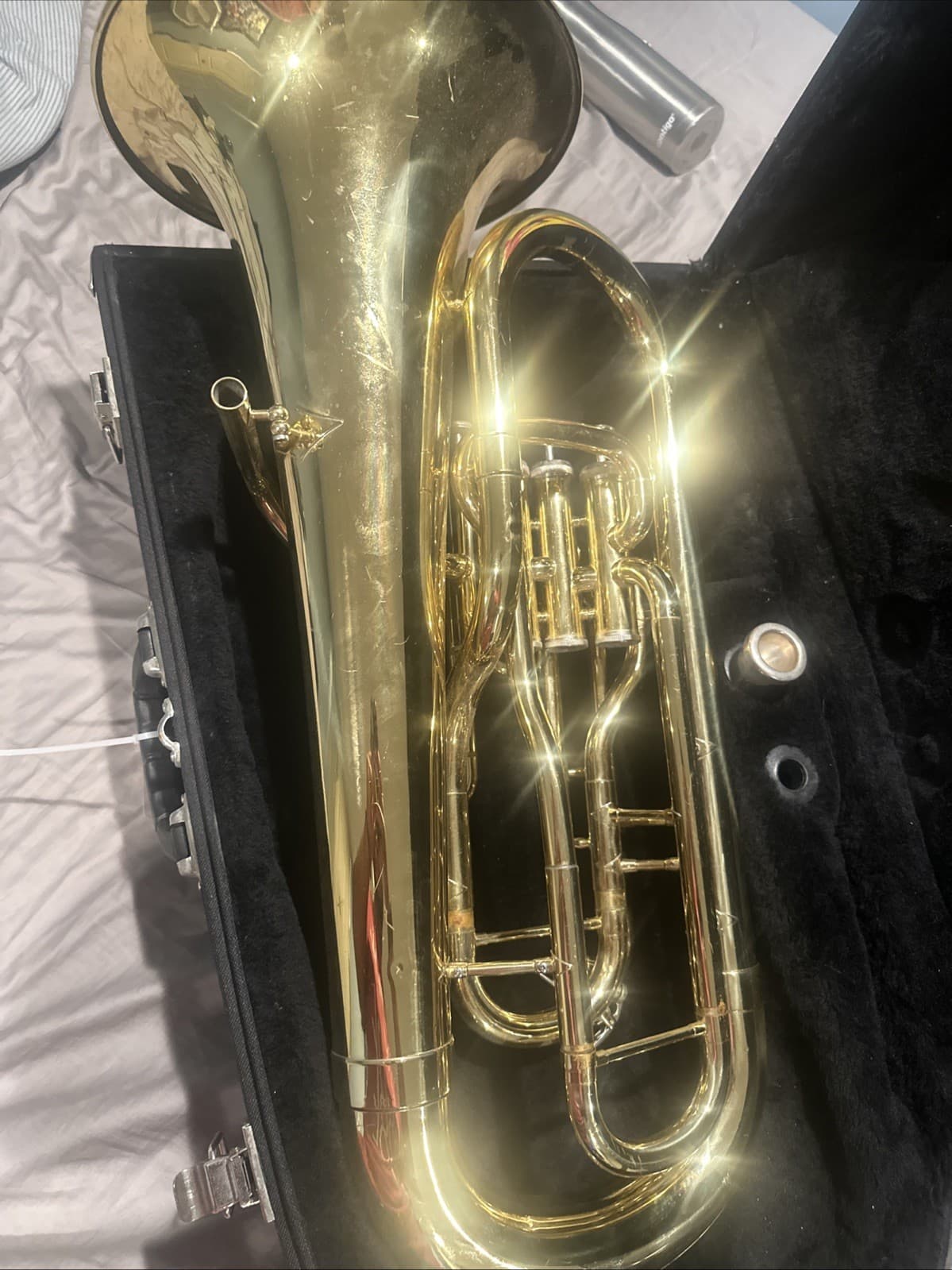 Olds Na38 Four Valve Euphonium Gold Finish with Hard Case Lightly Used Condition 2