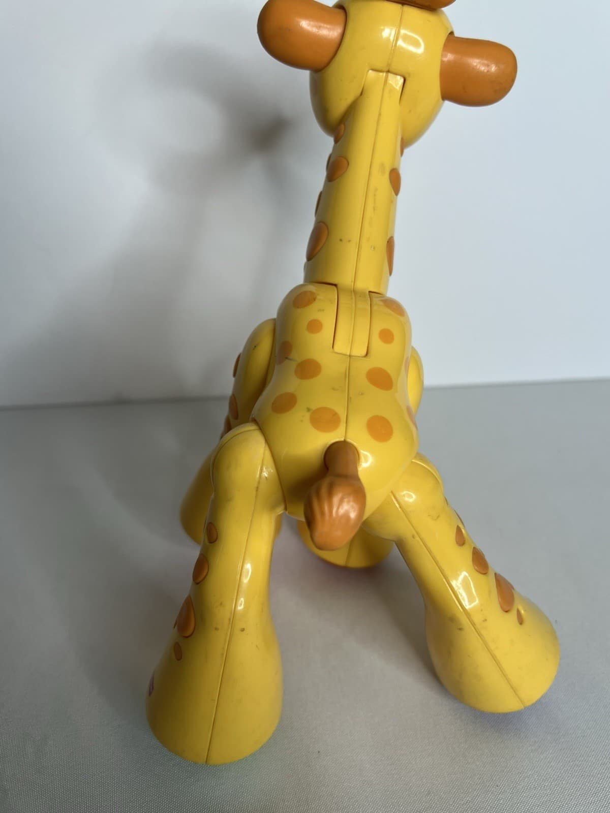 Fisher Price Amazing Animals Clicking Giraffe  Sensory Click Toy-9"" 4
