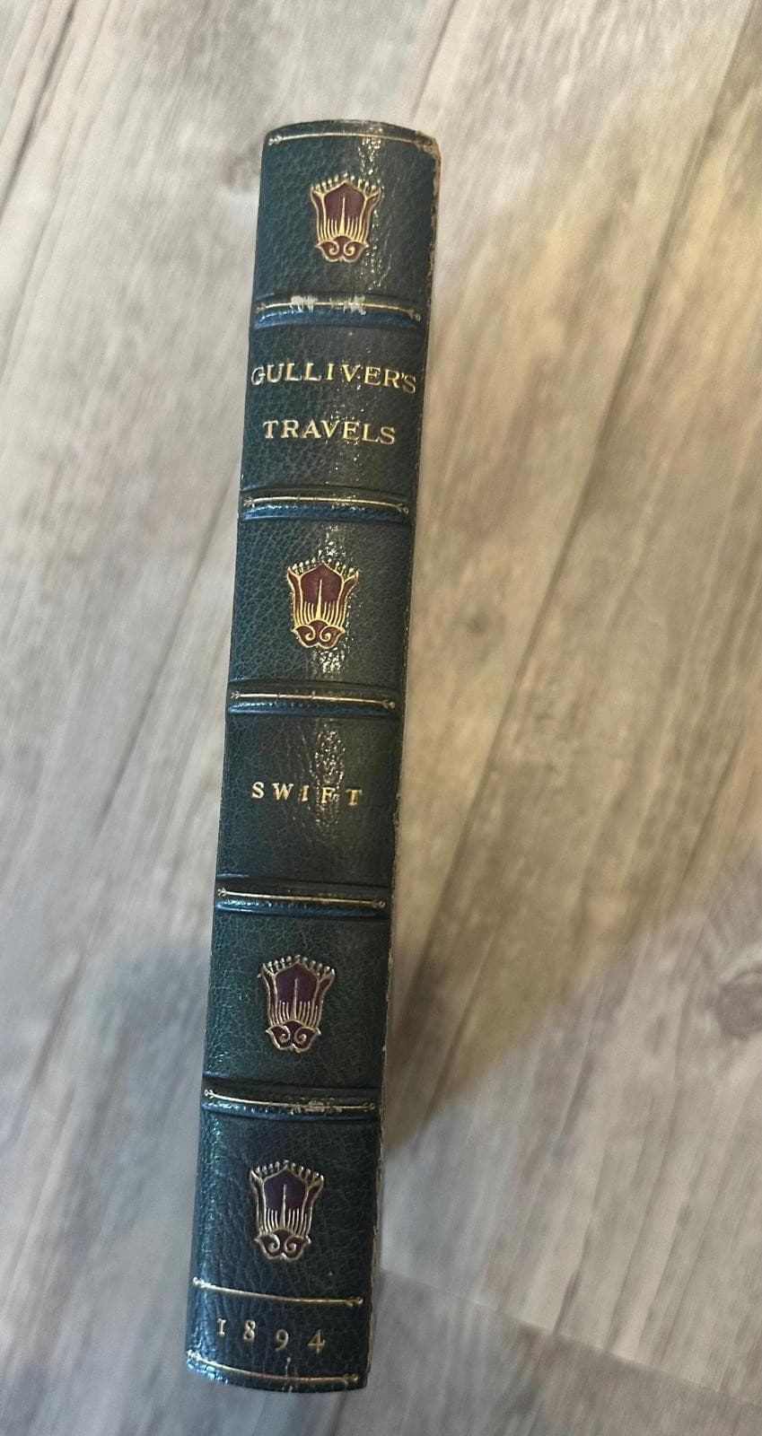 Gulliver’s Travels by Jonathan Swift – 1894 Charles E. Brock Illustrated Edition