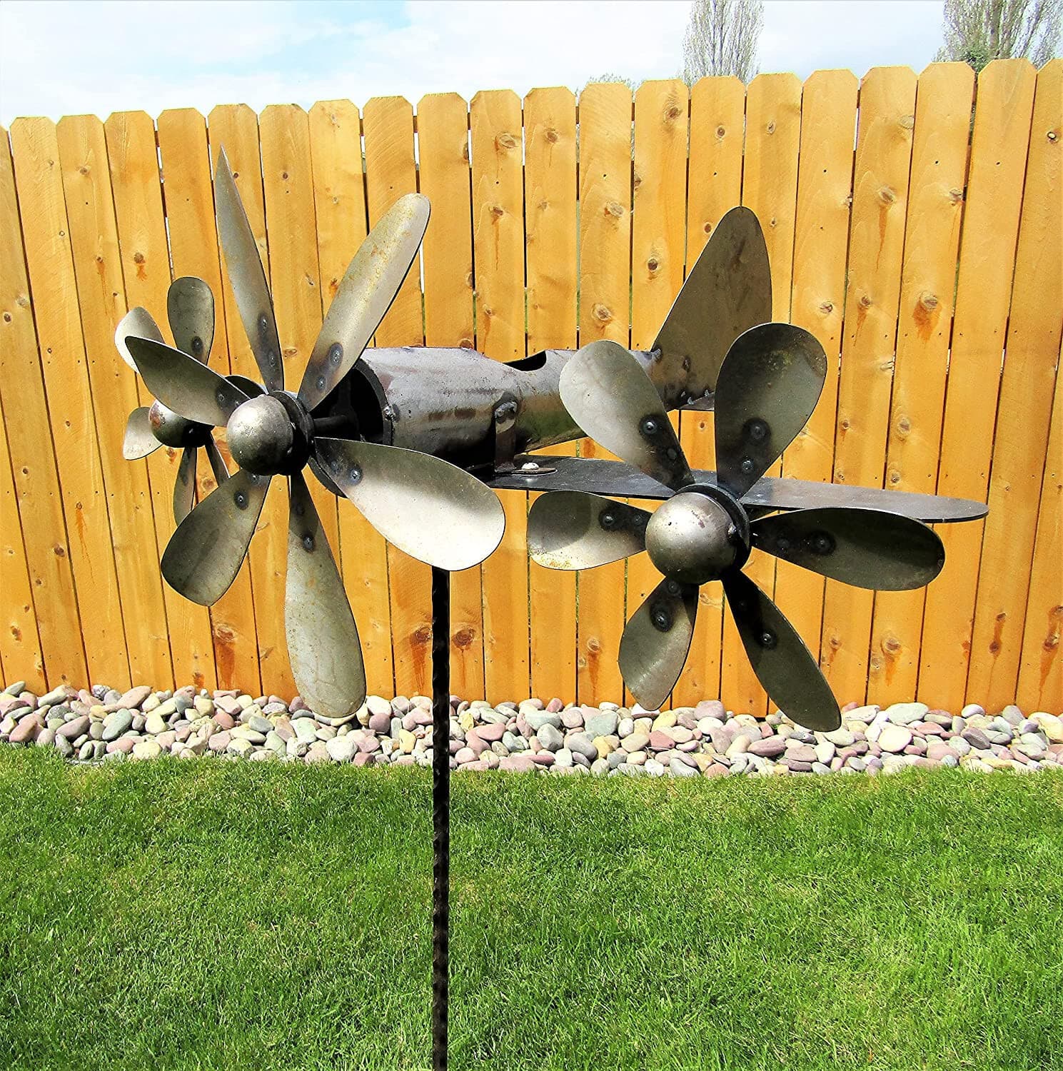 Metal Triple Prop Plane Airplane Spinner Propeller Yard Garden Stake Windmill