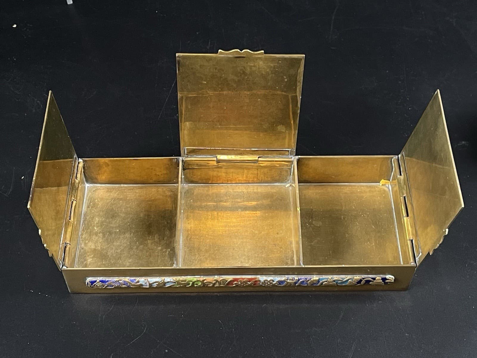 Vintage Chinese Brass & Enameled Stamp Jewelry Trinket Box Temple & Chinoiserie 5