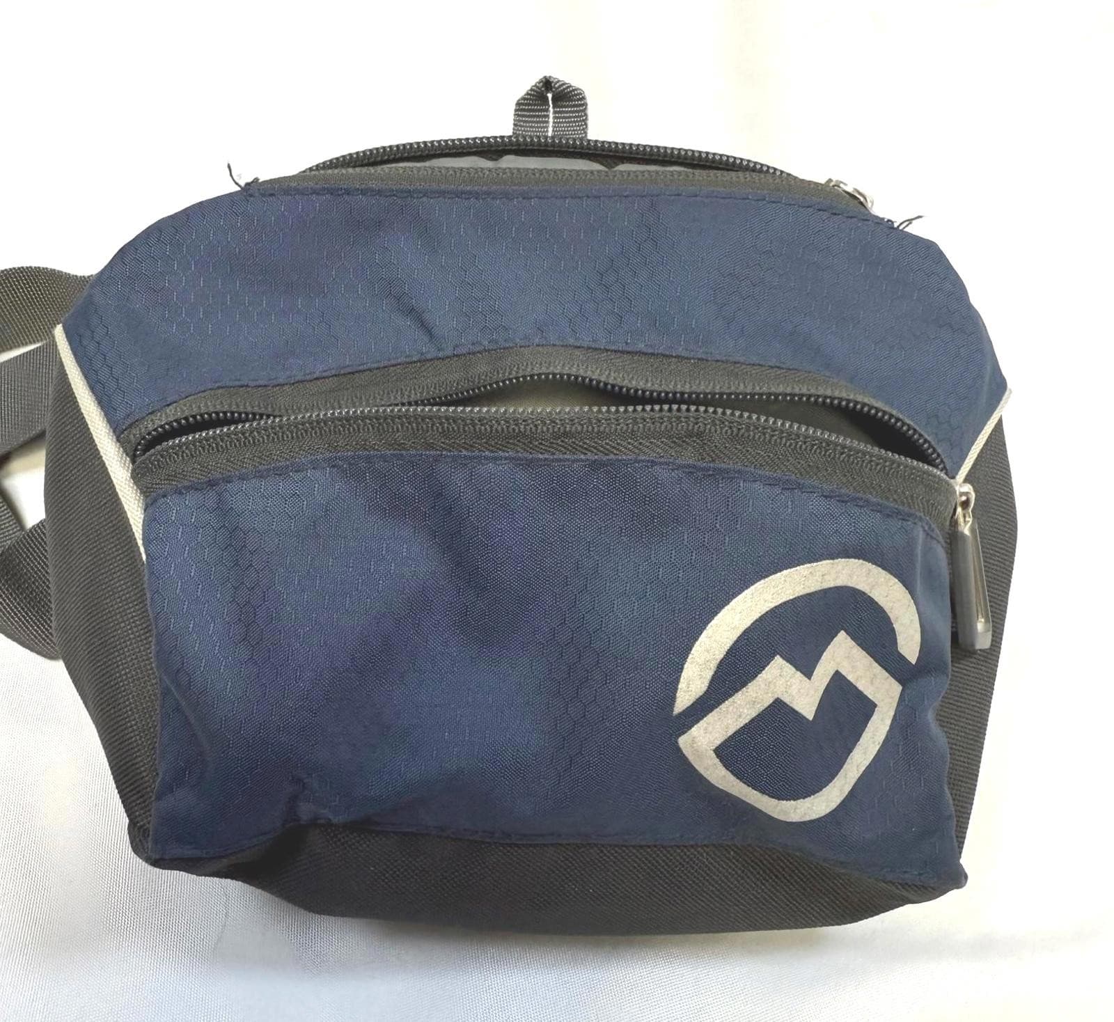 Magellan Outdoors Ember Waistpack Waist Bag Blue Fannypack