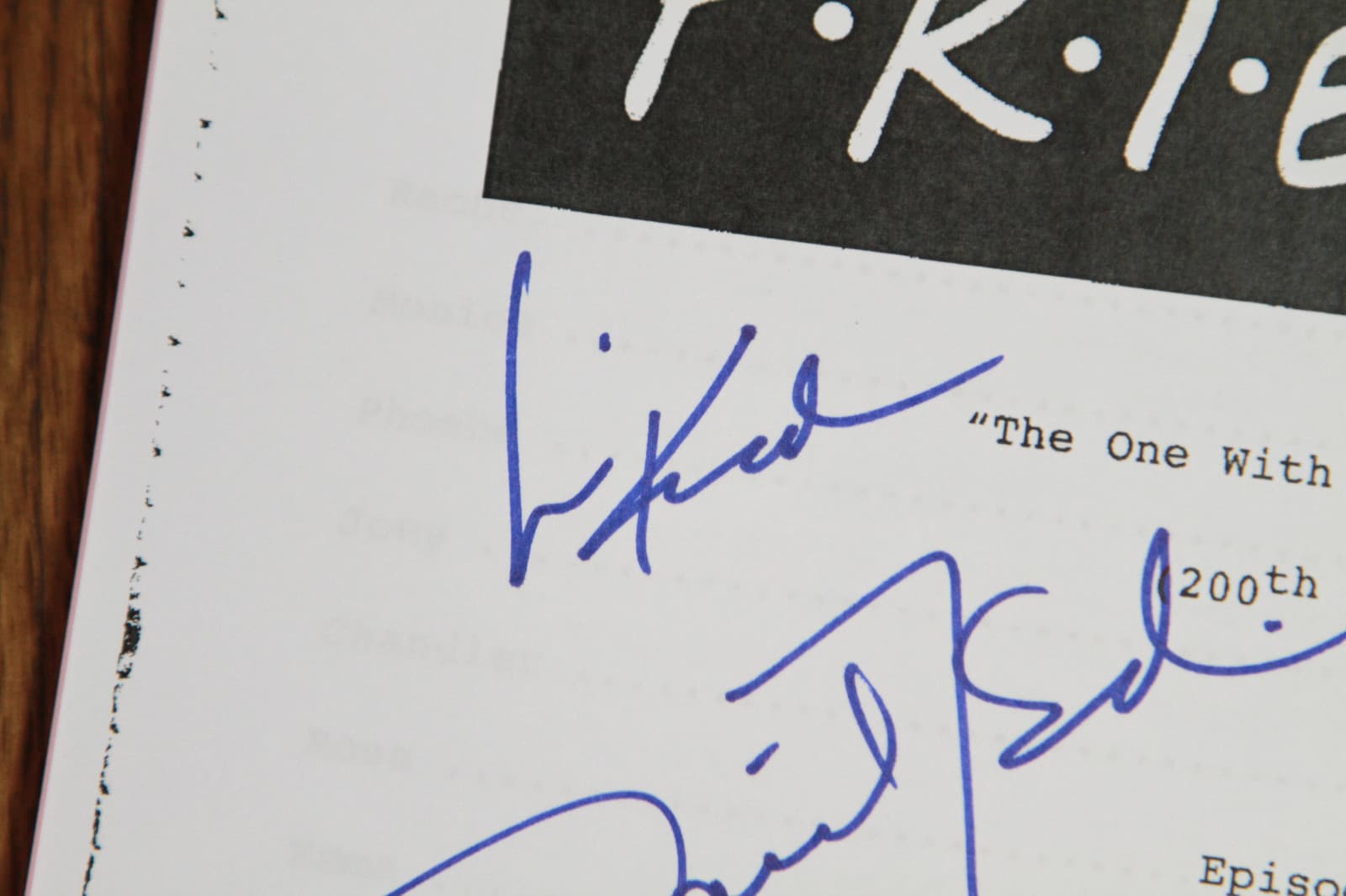 FRIENDS Full CAST signed script Jennifer ANISTON Courtney COX SCHWIMMER 6