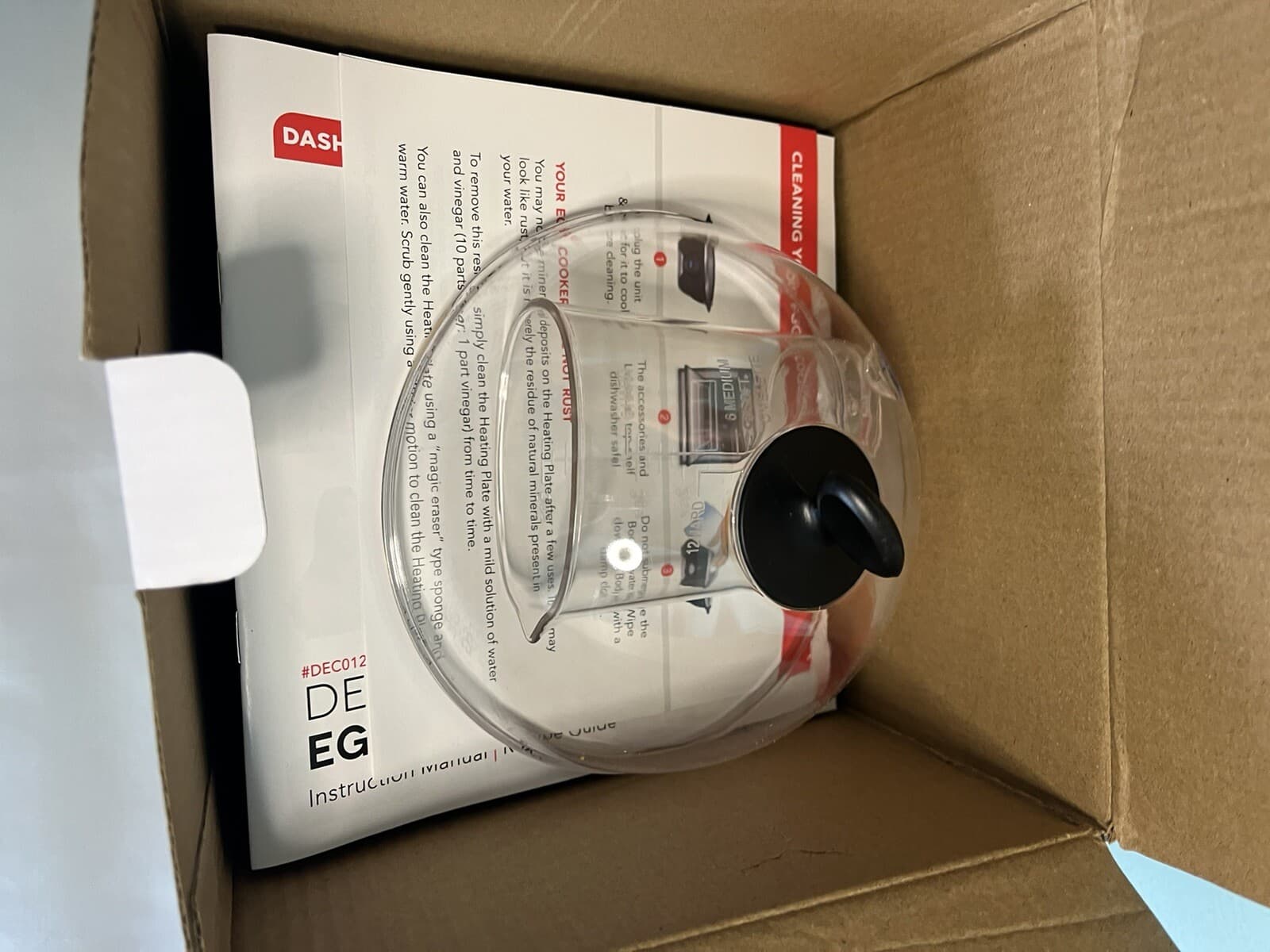 DASH Deluxe Rapid Egg Cooker for Hard Boiled, Poached, Scrambled Eggs, Omelets 6