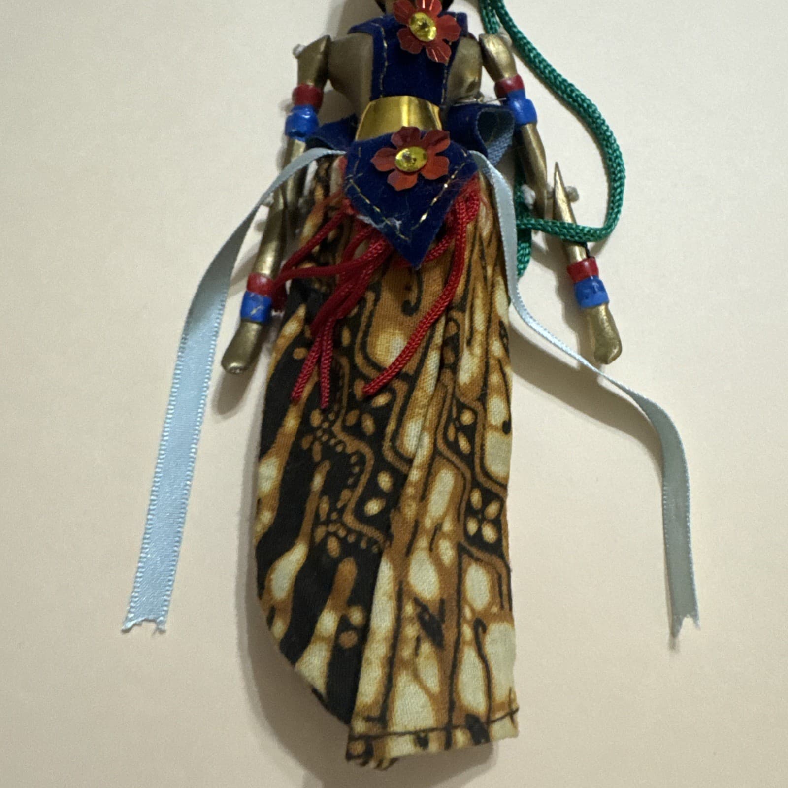 VTG Indonesian Rod Puppet Wayang Golek Java Shadow Hand Carved Wooden Doll 6” 5