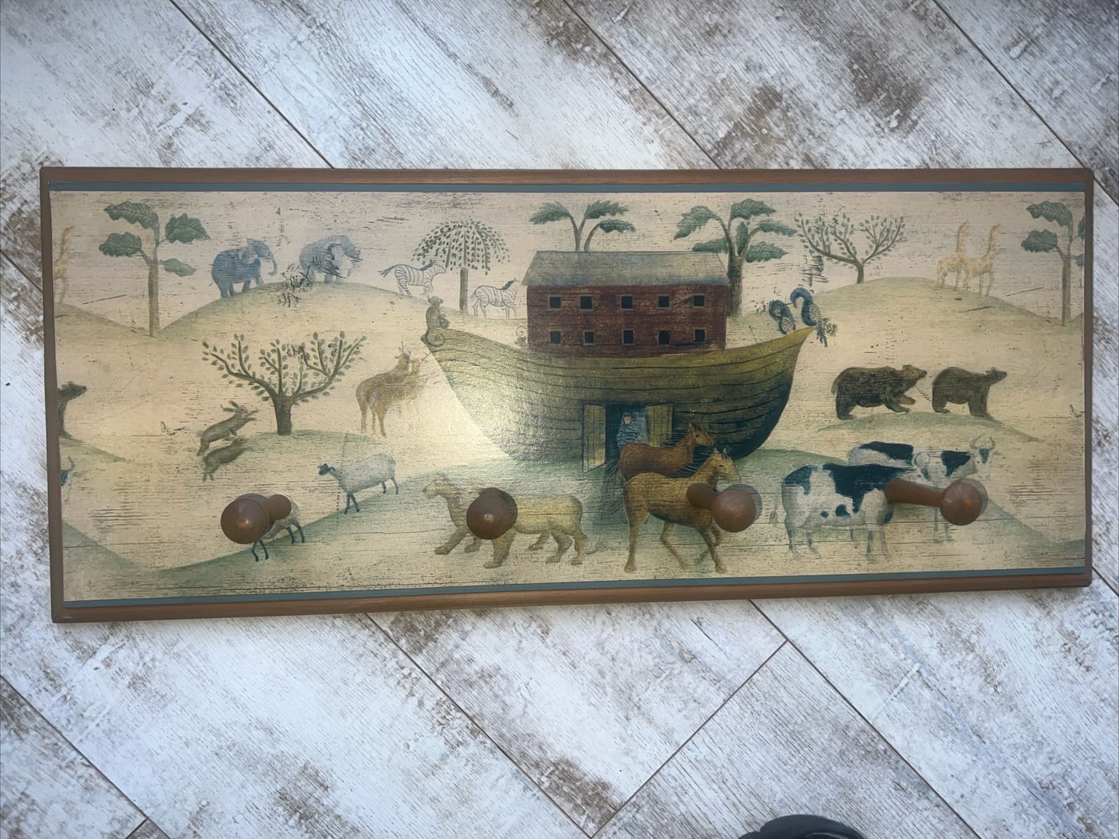 Noahs Ark Wooden Wall Rack 4 pegs 10”WX 24”