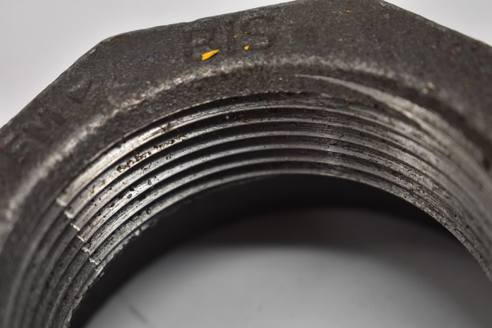 Black Iron Hex Reducer Shank Threaded Barb Fitting 4" x 2-1/4" Hardware Tool 4