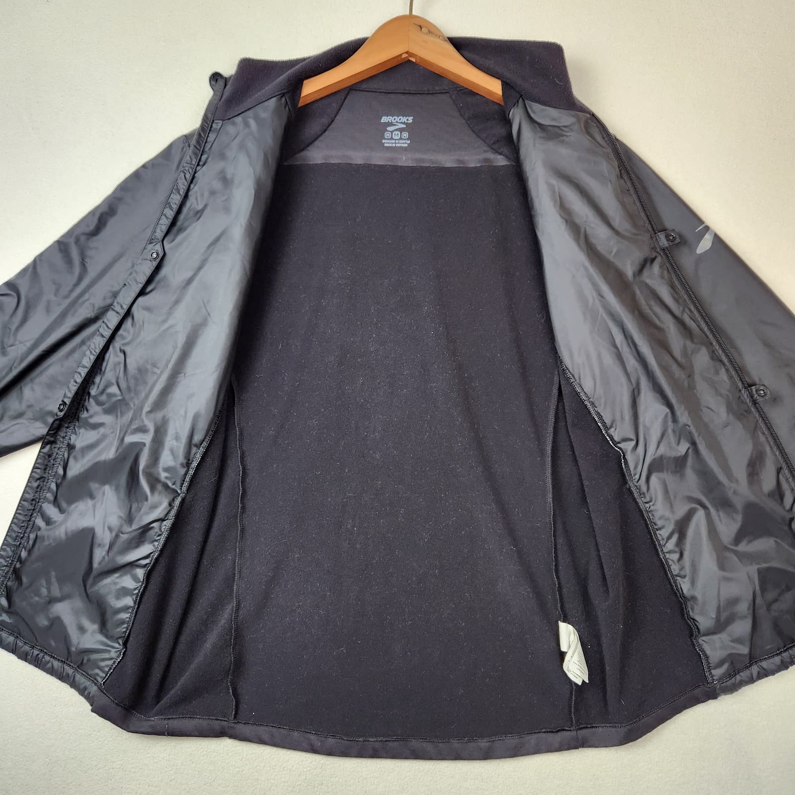 Brooks Shield Hybrid Jacket Mens Medium Insulated Quilted Sleeve Stretch 211300 4