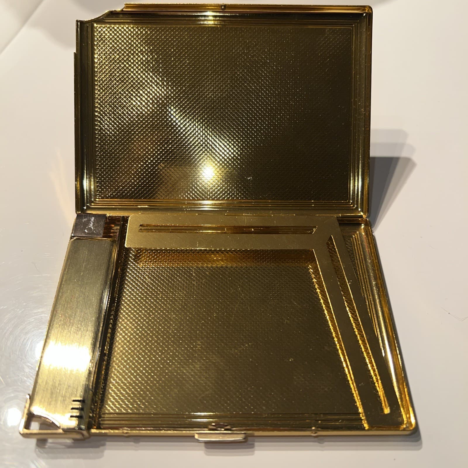 Rare VINTAGE COLIBRI CIGARETTE CASE WITH BUILT IN LIGHTER W/ NEEDLEPOINT FLOWERS 5