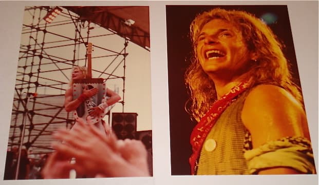 VAN HALEN DAVID LEE ROTH ORIGINAL SET OF 2 CONCERT PHOTOS