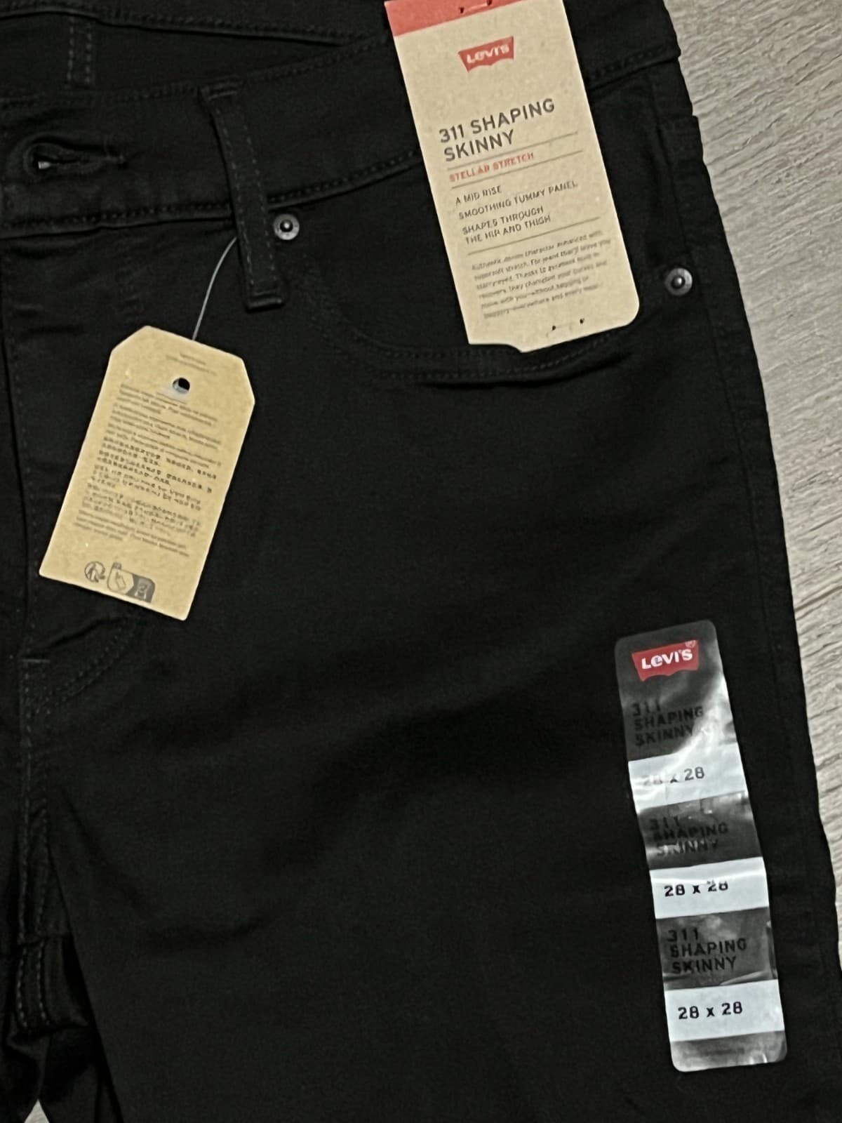 Levis Womens 311 Shaping Skinny Jeans Black, 28x28, Size 6S, NWT 2